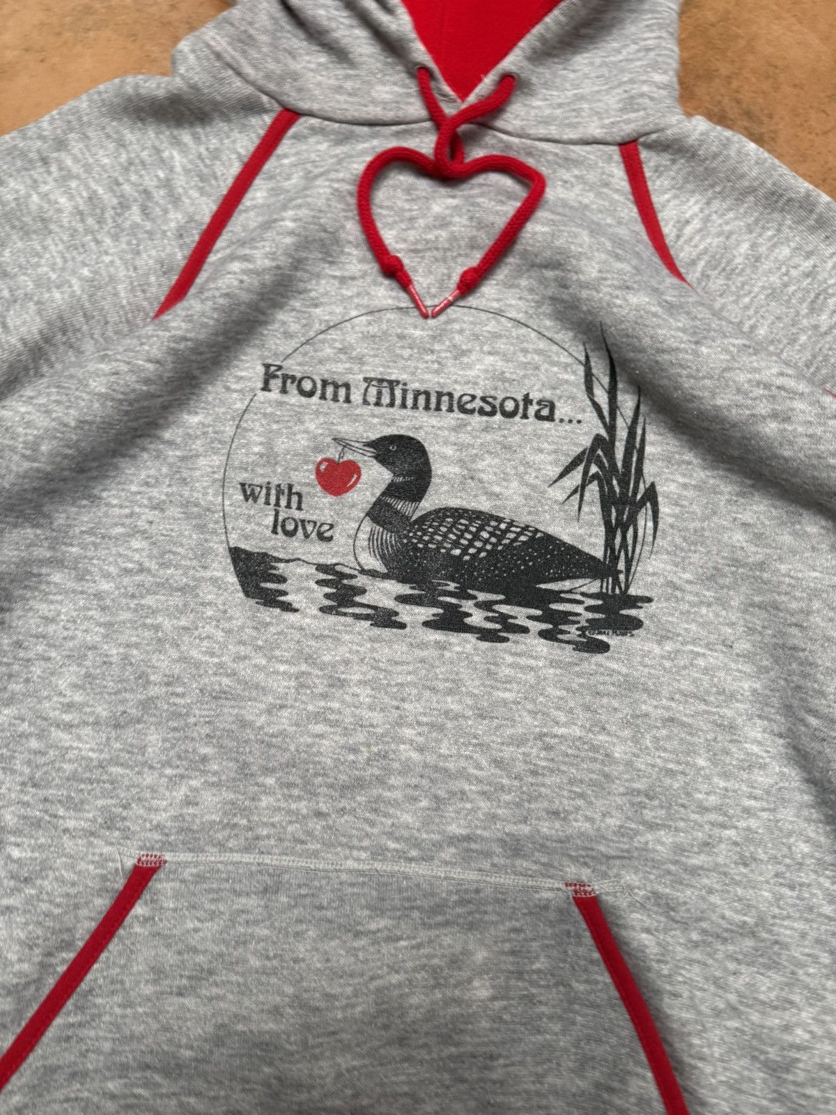 Vintage Vintage Minnesota Novelty Raglan Hoodie Size US M / EU 48-50 / 2 - 4 Thumbnail
