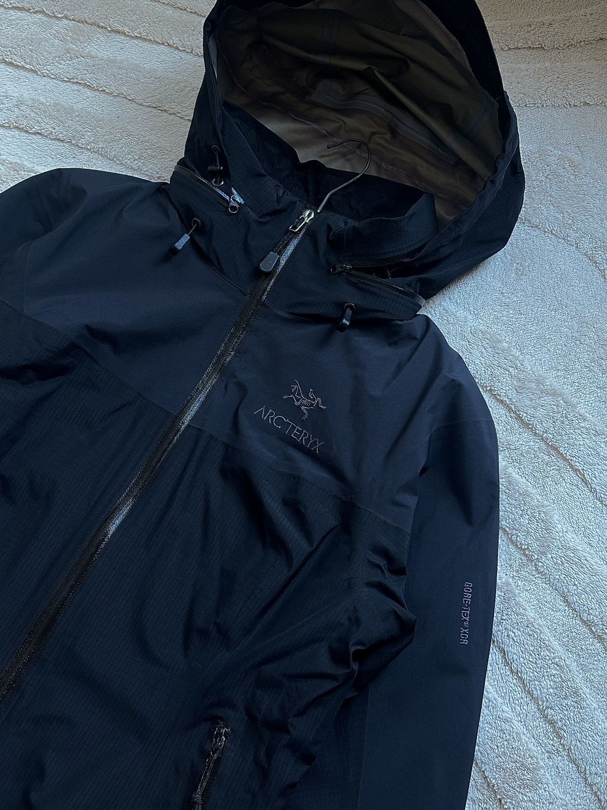 Arc'teryx Arc'teryx Beta AR Jacket Women's Size S / US 4 / IT 40 - 2 Thumbnail