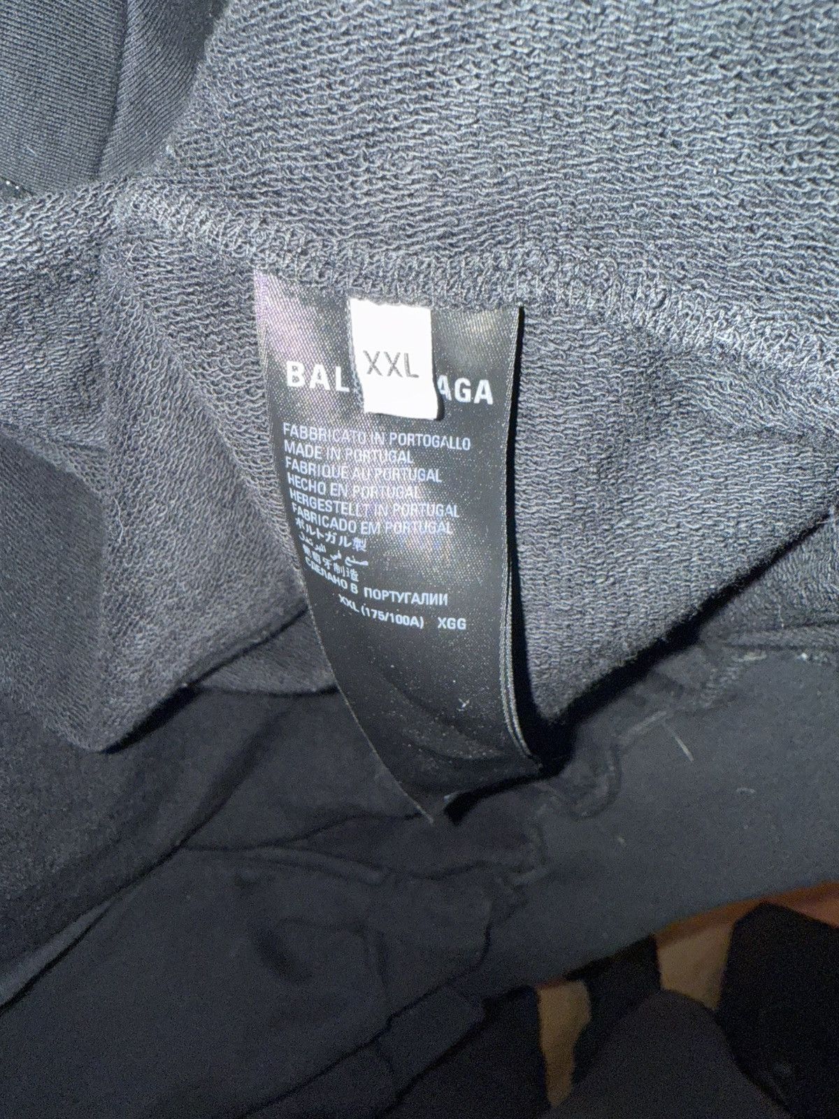 Balenciaga Balenciaga Sticker Jacket/Hoodie YE24 Size US XXL / EU 58 / 5 - 11 Thumbnail