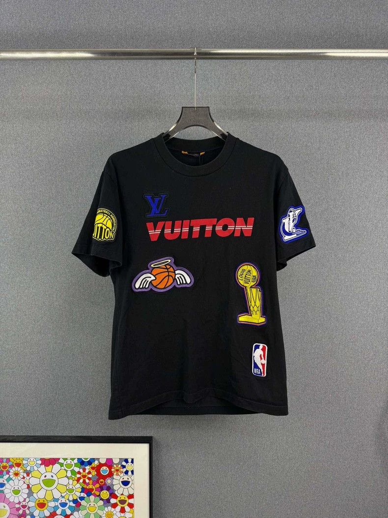 Louis Vuitton LOUIS VUITTON LV×NBA collaborative short-sleeve shirt - dmc Size US M / EU 48-50 / 2 - 1 Thumbnail