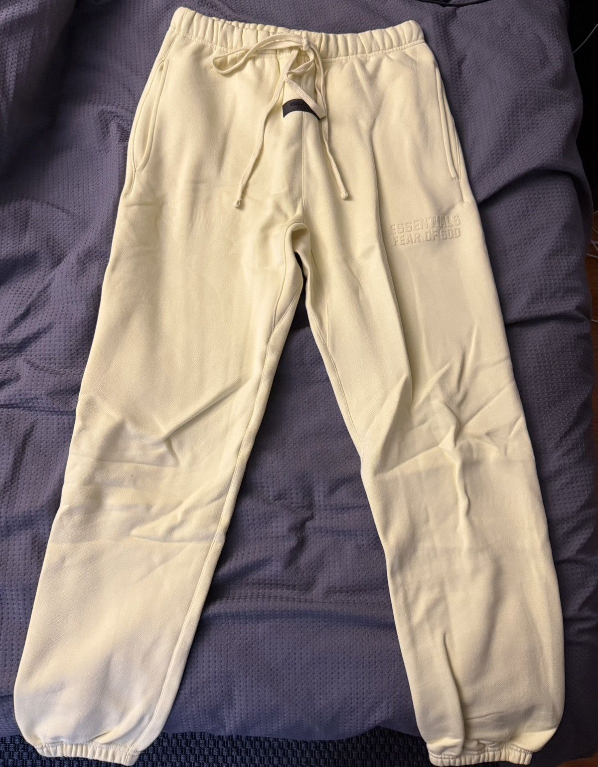 Essentials FOG Essentials Canary Sweatpants Size US 30 / EU 46 - 1 Thumbnail