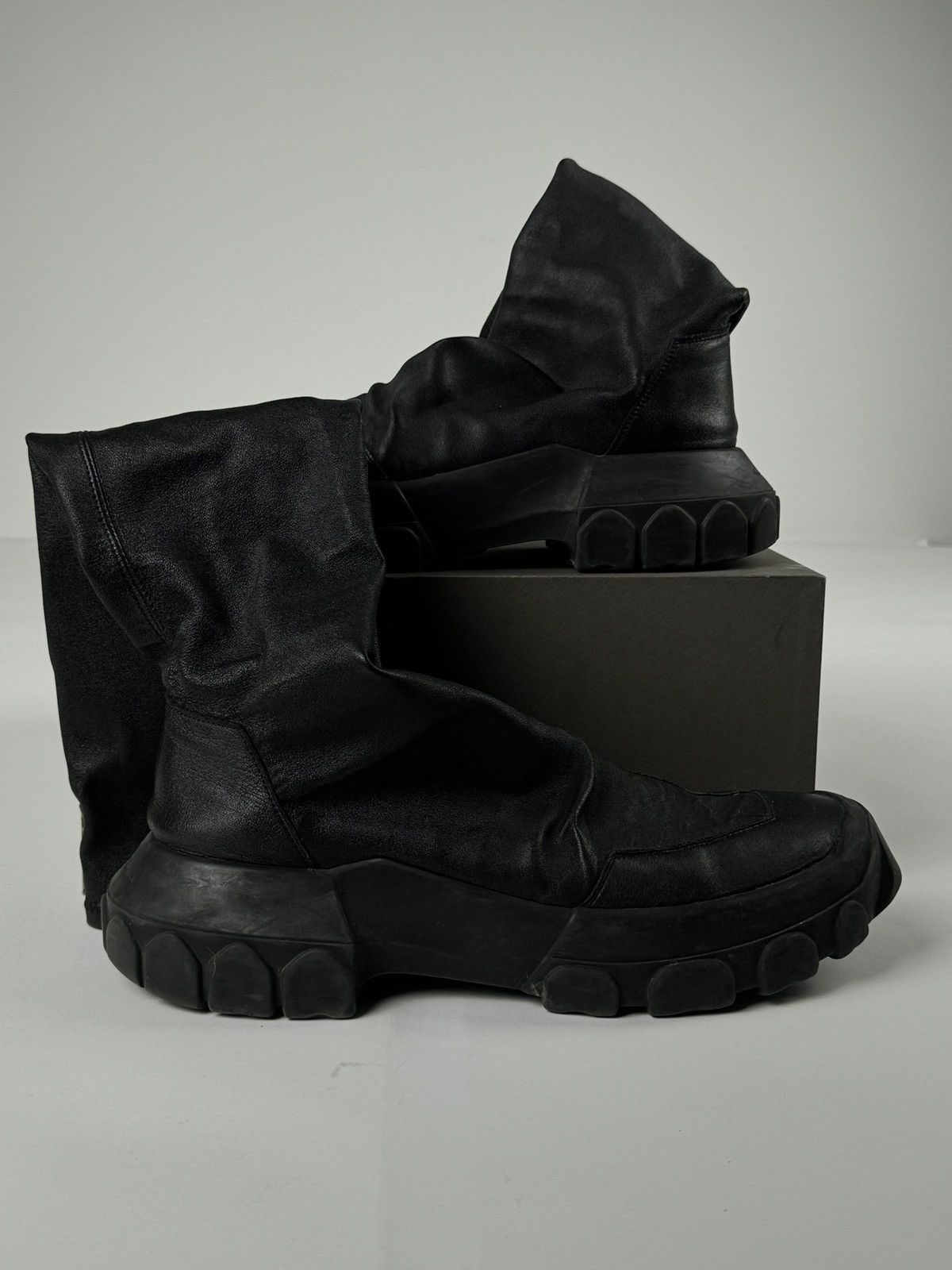 Rick Owens × Rick Owens Drkshdw Rick Owens Bozo Tractor Stocking Boots Size US 11 / EU 44 - 2 Thumbnail