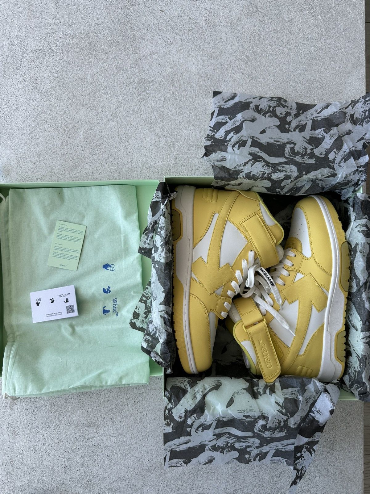 Off-White Off-white Out Of Office Mid Yellow IT44 Size US 11 / EU 44 - 5 Thumbnail