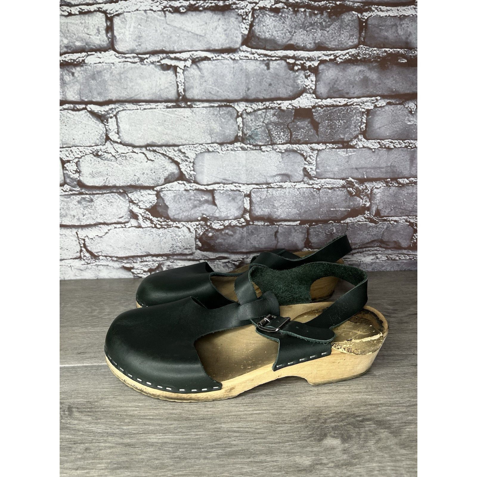 Swedish Hasbeens Swedish Hasbeens Black Leather T-Strap Wooden Clogs Shoes Wo Size US 10.5 / IT 40.5 - 14 Thumbnail