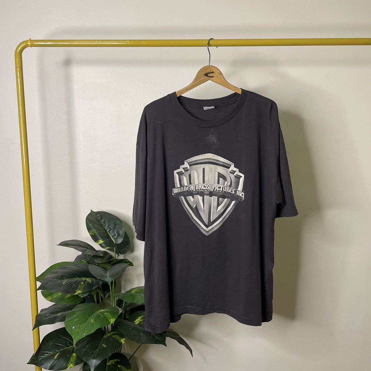 Cartoon Network × GU × Warner Bros GU x Warner Bros 100th Anniversary Oversized T Shirt Size US XL / EU 56 / 4 - 1 Thumbnail