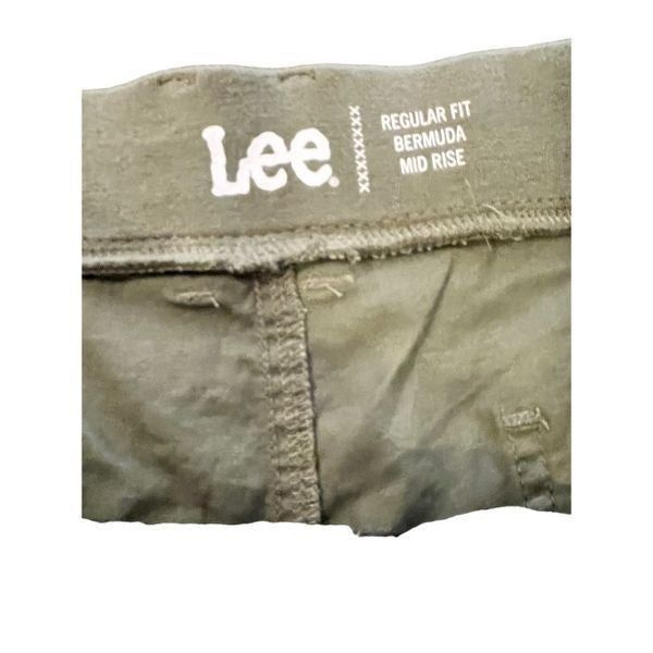 Lee Lee Riders midrise Jean Shorts size 20M Size 42" / US 20 - 6 Thumbnail