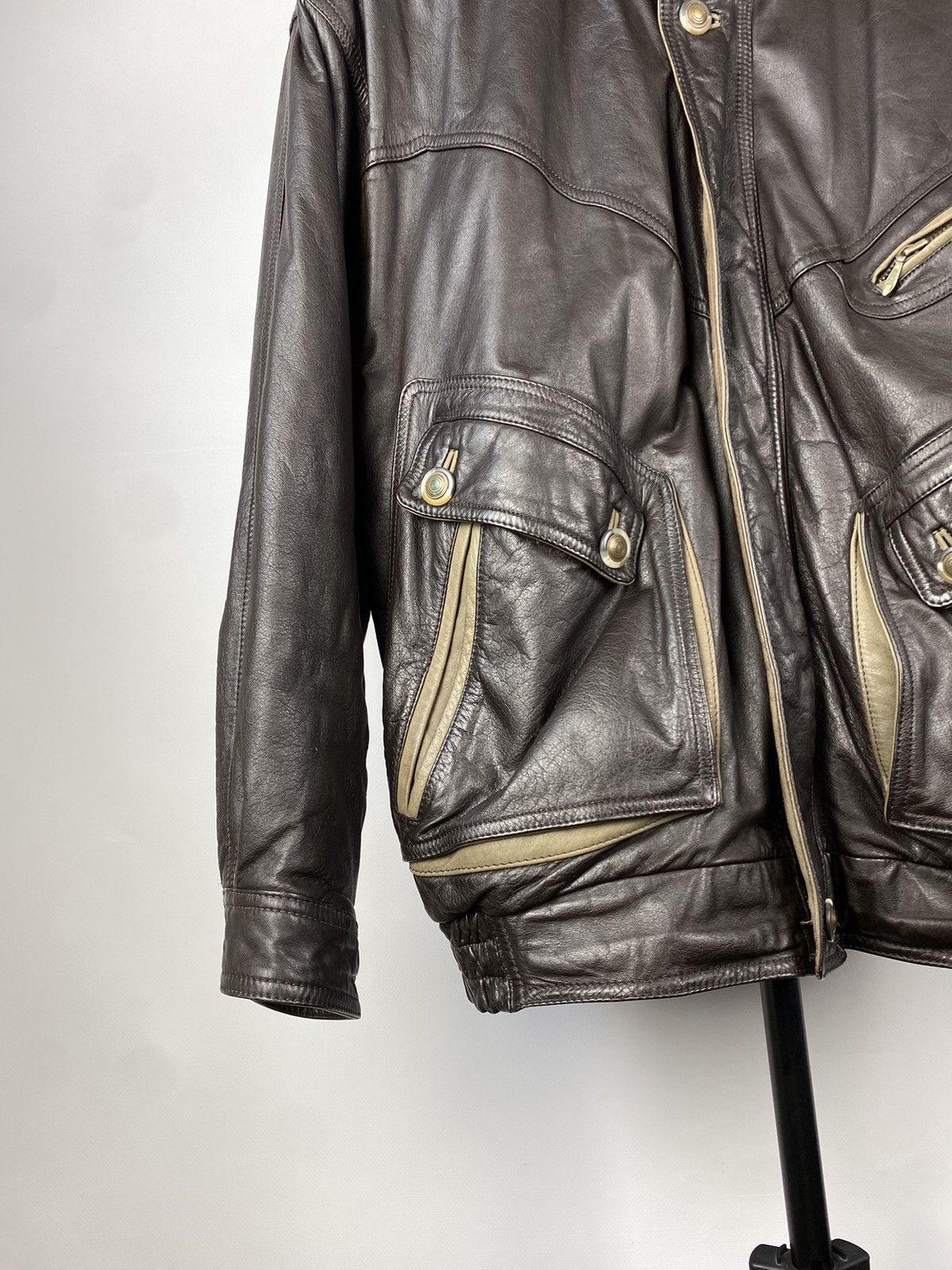 Vintage Vintage Leather Jacket Genuine Leahter bomber Moto Oldmoney Size US L / EU 52-54 / 3 - 5 Thumbnail