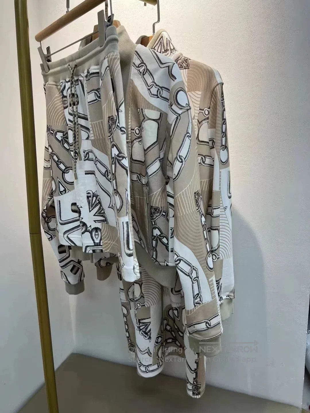 Hermes hermes jacket with unique design. Size US M / EU 48-50 / 2 - 6 Thumbnail