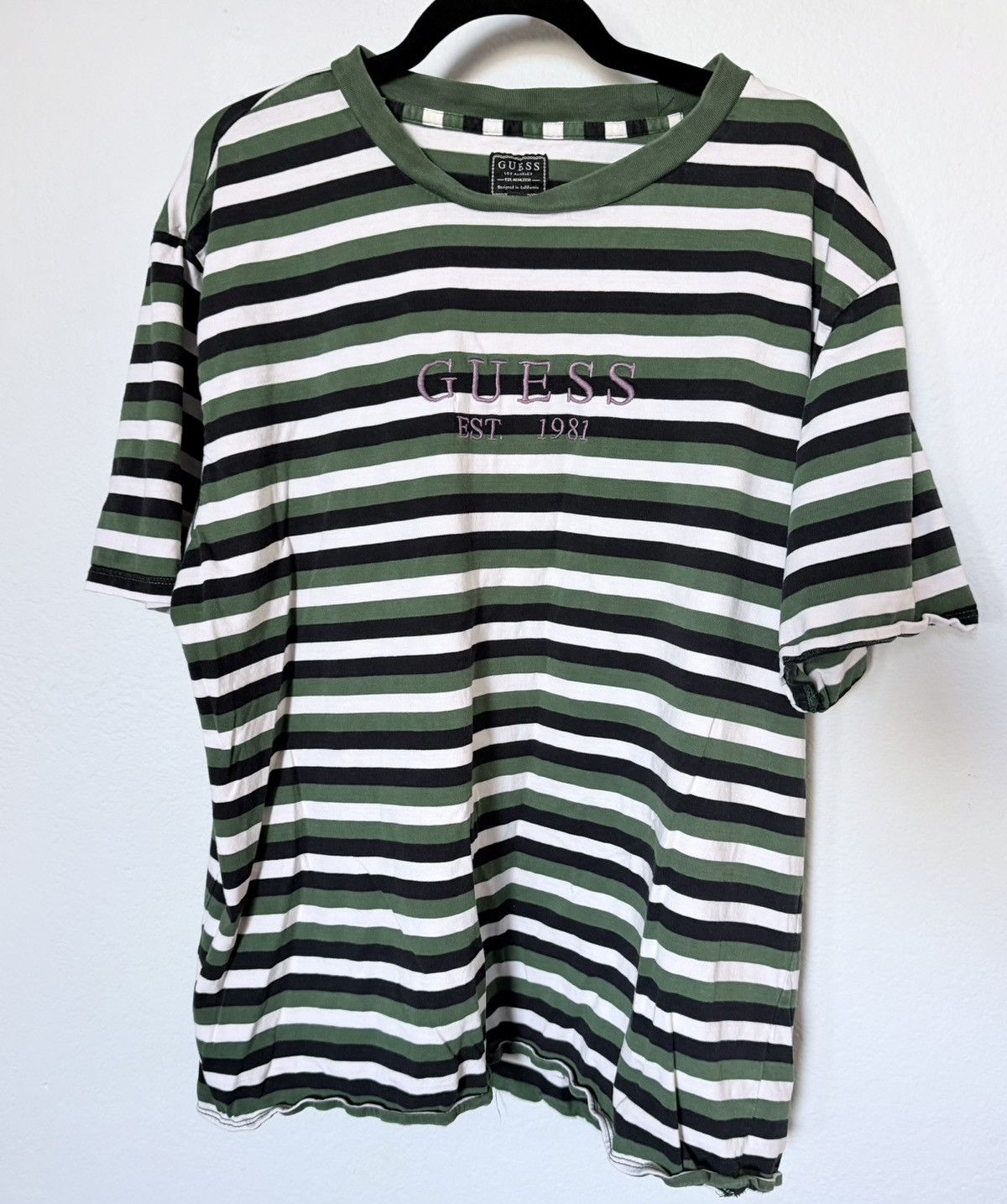 Guess GUESS ORIGINALS Size US XL / EU 56 / 4 - 1 Thumbnail