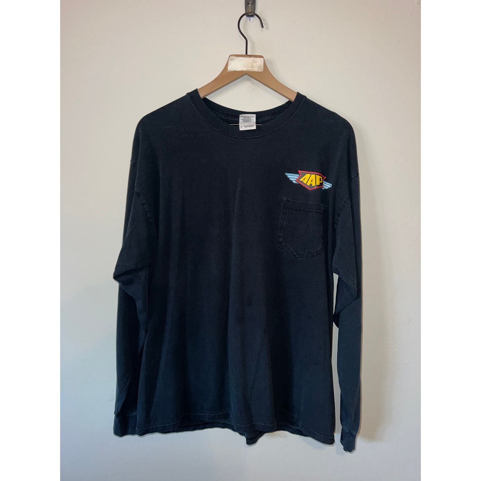 Gildan Vintage Airplane Shirt AAP American Aircraft Products Tee XL Size US XL / EU 56 / 4 - 2 Thumbnail