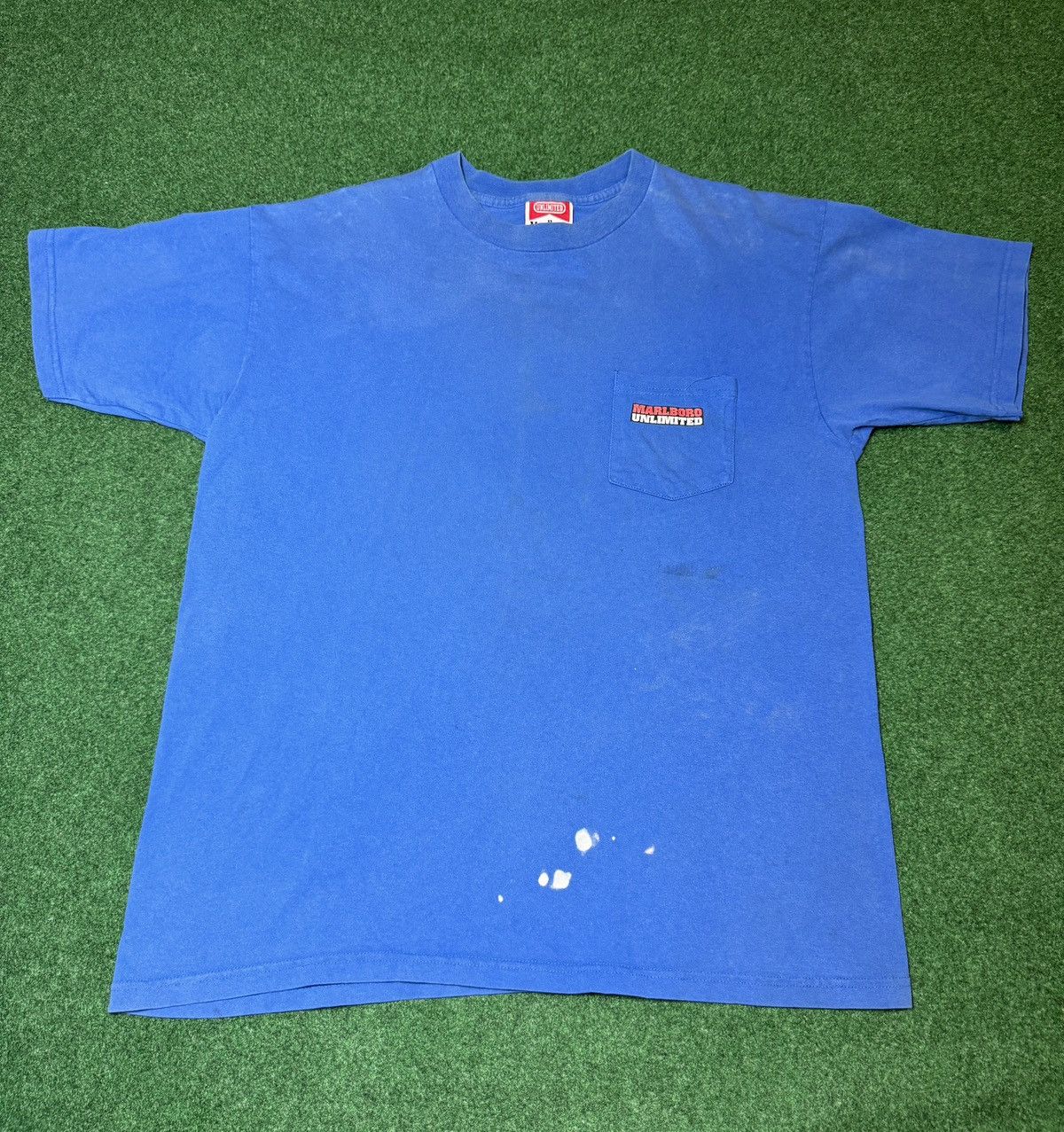 Marlboro × Vintage Vintage 90s Marlboro Lone Wolf Pocket Tee USA Made T Shirt Size US XL / EU 56 / 4 - 3 Thumbnail