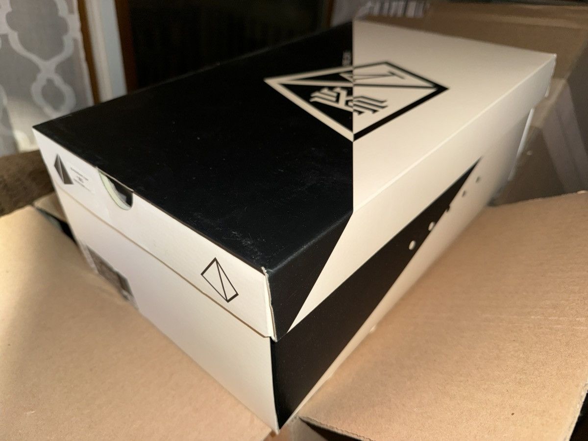 Nike Nike Kyrie 5 TB Promo (players only) Midnight Navy, NEW!! Size US 14 / EU 47 - 3 Thumbnail