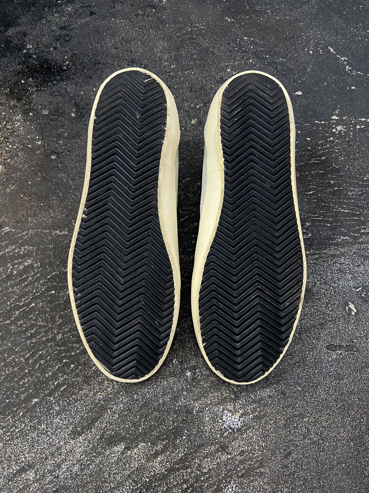 Golden Goose Golden Goose Deluxe Brand ®️ Venezia Mid Star Shoe Size US 7 / EU 40 - 10 Thumbnail