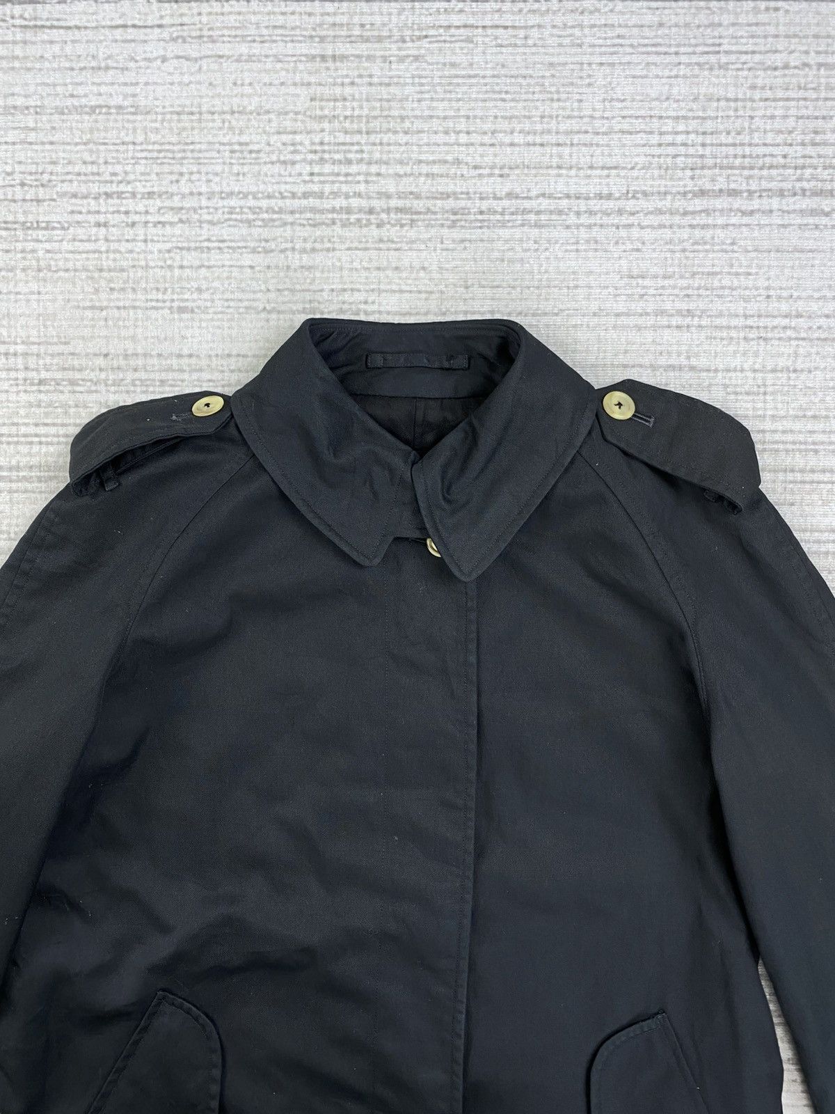 Burberry Vintage Burberry Full Black Trench Coat Size M / US 6-8 / IT 42-44 - 9 Thumbnail