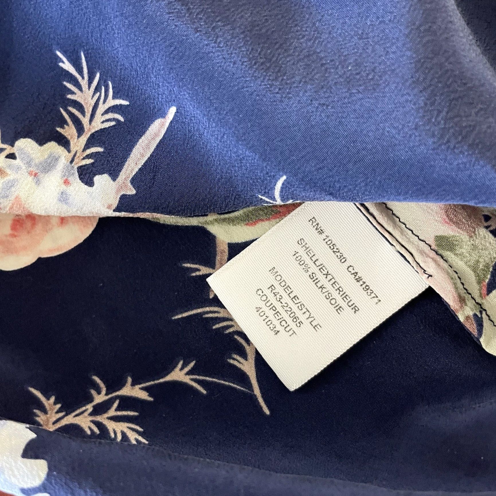 Joie JOIE Floral Button Front Shirt Women's XS Blue Short Sleeve T-Shirt, Womens, XS, Floral, Button Front, Blue Size XS / US 0-2 / IT 36-38 - 5 Thumbnail