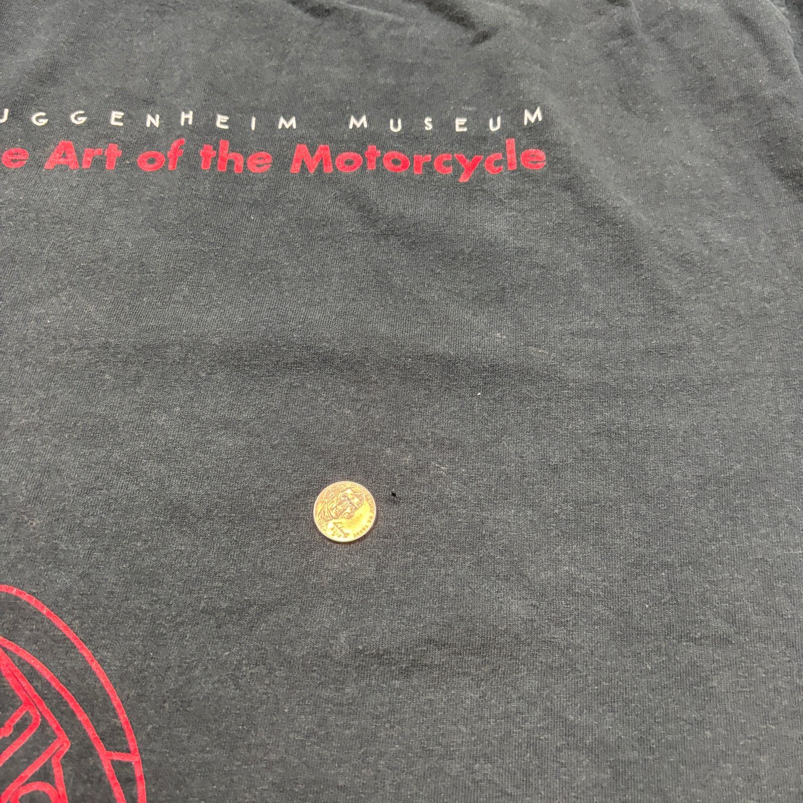 Vintage Vintage 90s Guggenheim Museum Art of the Museum Shirt XL Size US XL / EU 56 / 4 - 9 Thumbnail