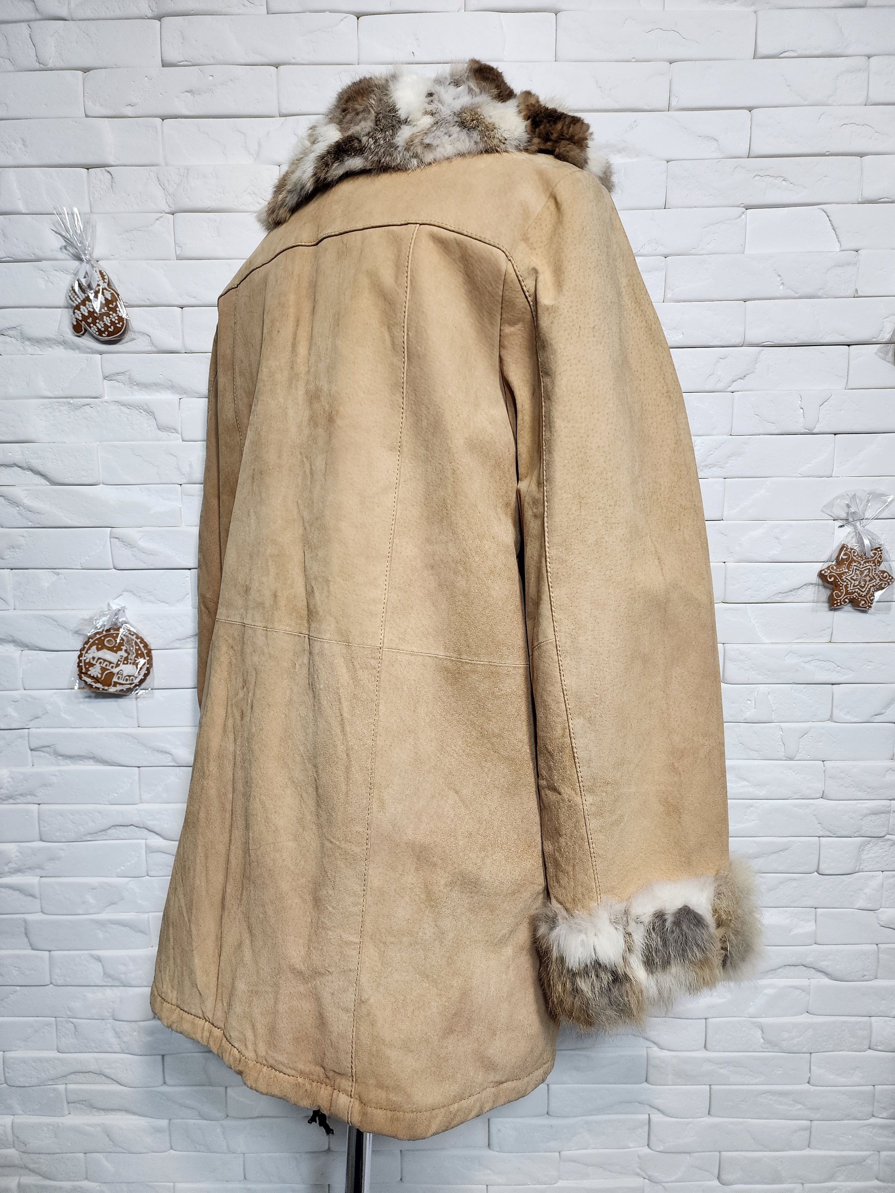 Other Brown Fur Coat: Genuine Fur. Women's Warm Suede Jacket. Size XL / US 12-14 / IT 48-50 - 5 Thumbnail