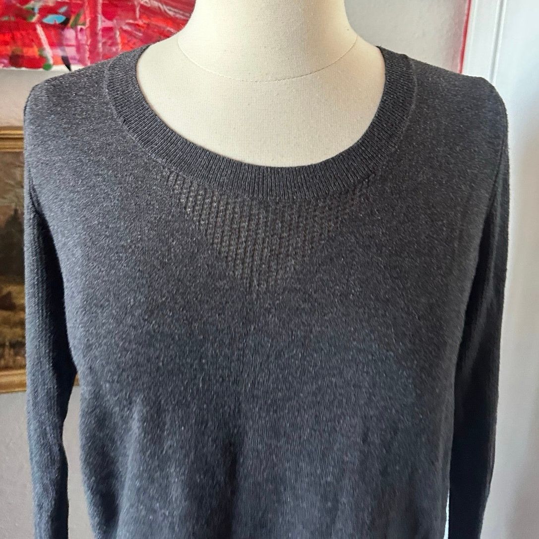 Victoria's Secret victoria secret dark gray black knit sweater Size M / US 6-8 / IT 42-44 - 2 Thumbnail