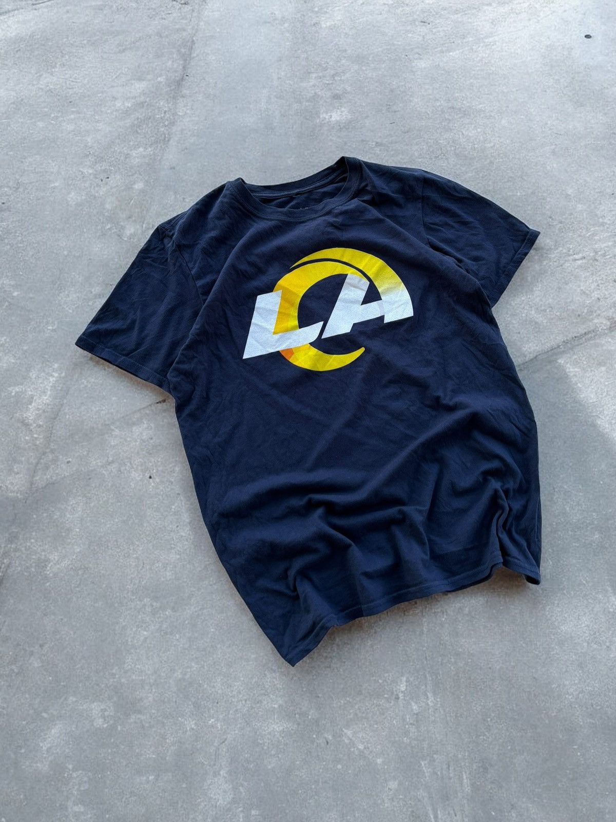 Band Tees × NFL × Vintage NFL Los Angeles Rams t shirt rare football Size US M / EU 48-50 / 2 - 2 Thumbnail