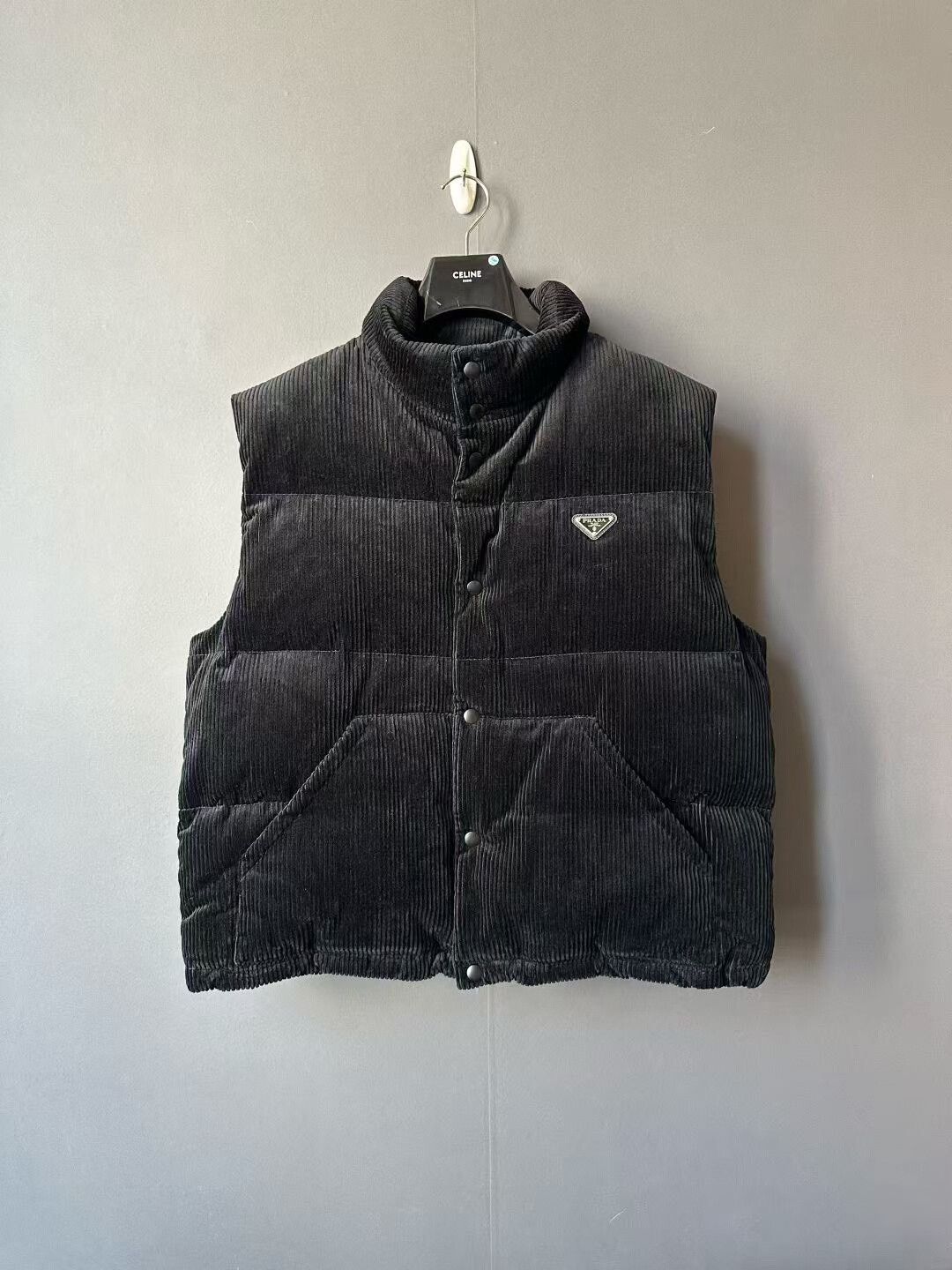 Prada Prada Corduroy Down Vest Size US XL / EU 56 / 4 - 1 Thumbnail