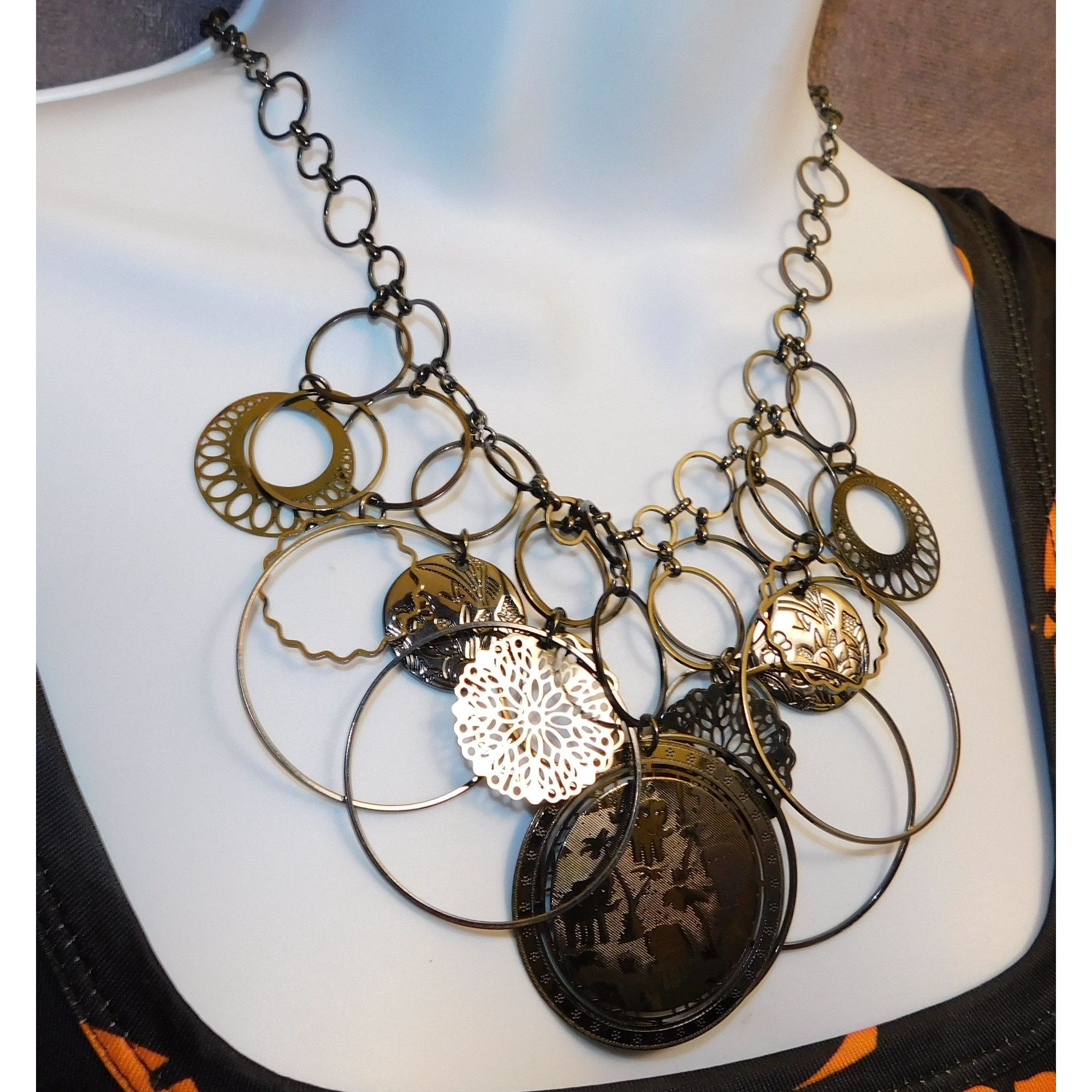 Other Abstract Floral Elephant Silver Tone Medallion Necklace Size ONE SIZE - 6 Thumbnail