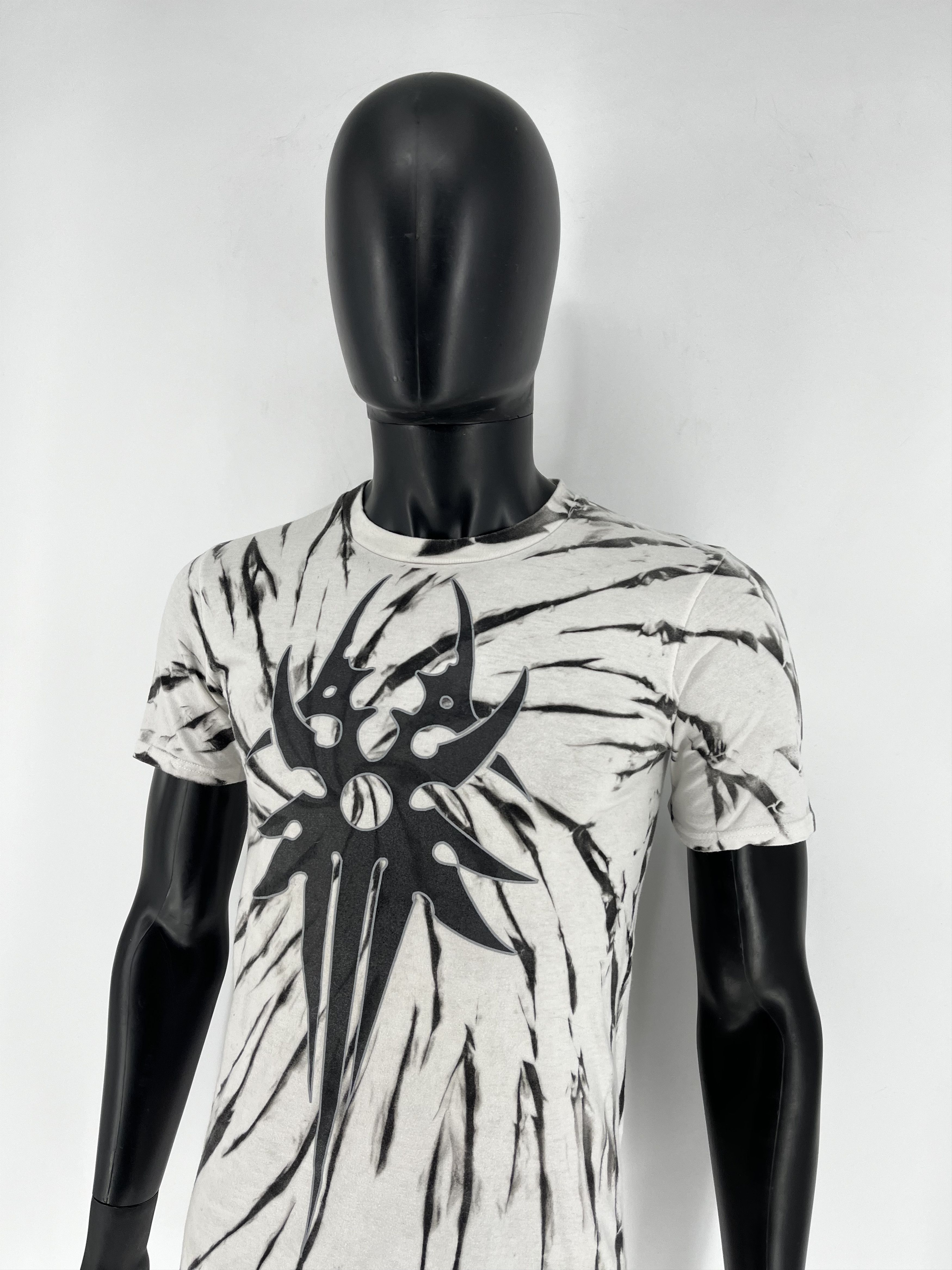 Vintage Vintage Y2k Washed AvantGarde Tribal Tee Streetwear Size US S / EU 44-46 / 1 - 4 Thumbnail