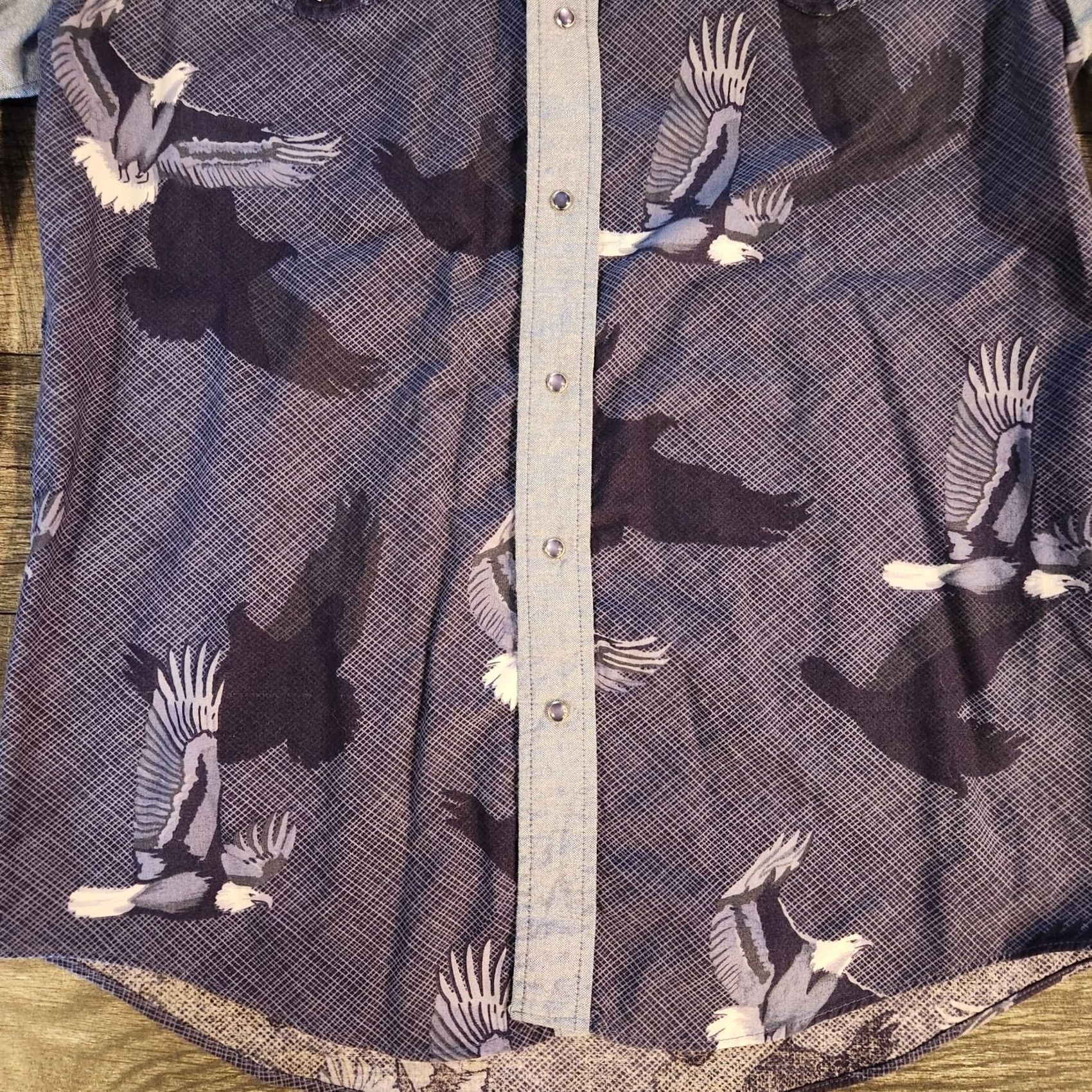 Roper VINTAGE Roper Western Shirt Mens Large Blue Chambray Pearl Snap Cowboy Eagle USA Size US L / EU 52-54 / 3 - 2 Thumbnail