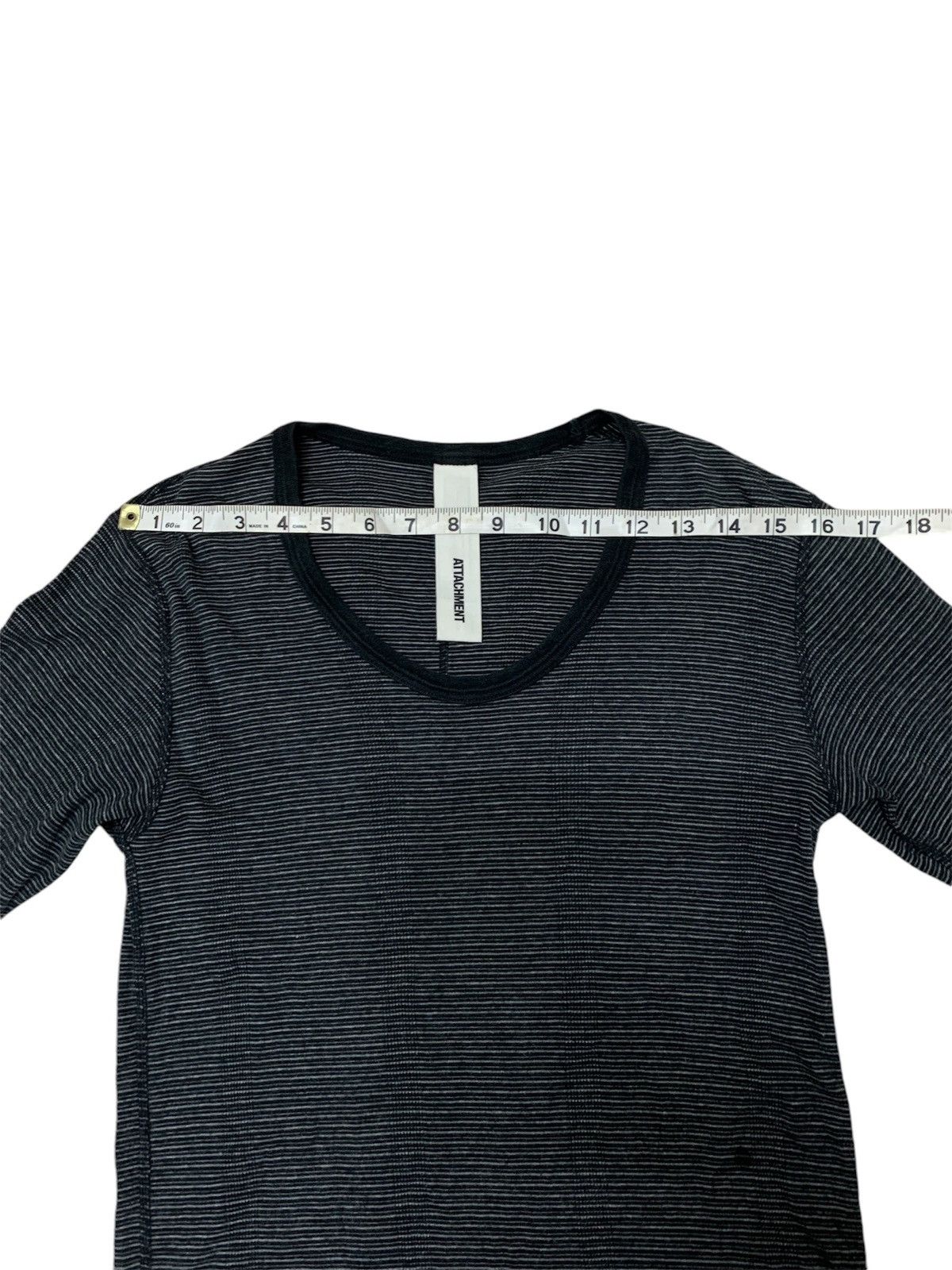 Attachment ATTACHMENT T-shirt/cut & sewn greyxblack(border) Size US XS / EU 42 / 0 - 6 Thumbnail