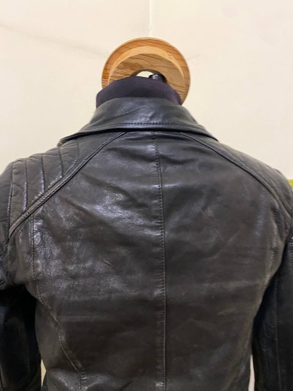 Allsaints AllSaints Italian leather biker jacket, size US 6. Size M / US 6-8 / IT 42-44 - 8 Thumbnail