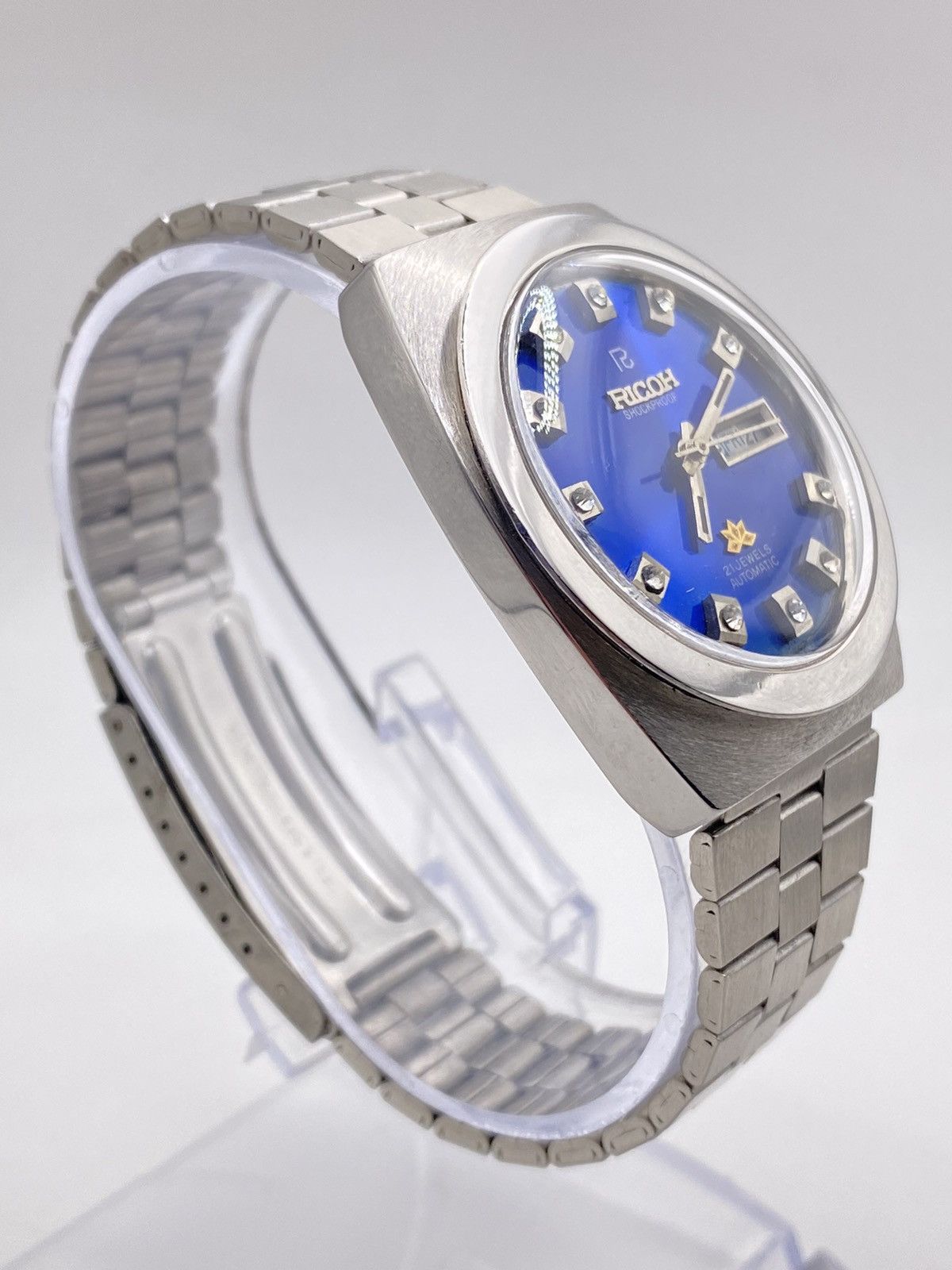 Vintage Vintage Ricoh Automatic Men’s Wristwatch Blue Dial Size 36 - 4 Thumbnail