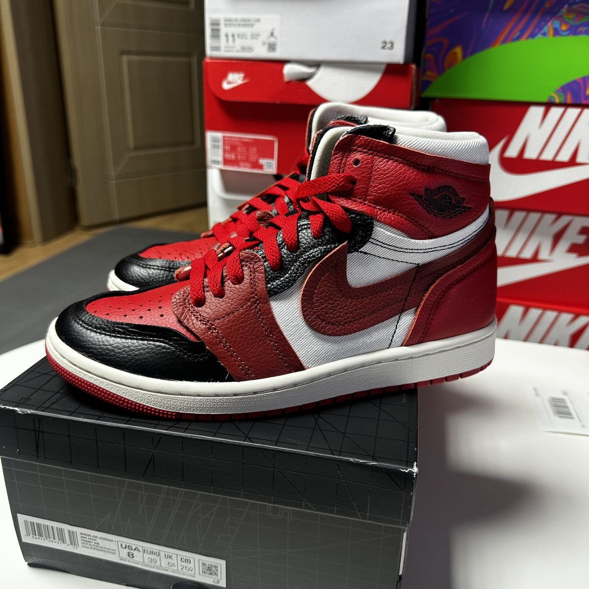 Jordan Brand × Nike New. Size 8 Womens Jordan Retro 1 High Method of Make Size US 8 / IT 38 - 1 Thumbnail