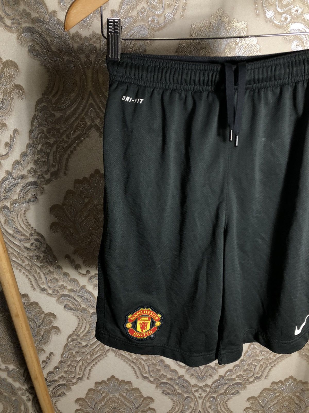 Nike VINTAGE NIKE FC MANCHESTER UNITED ENGLAND SOCCER JERSEY 90s Size US S / EU 44-46 / 1 - 3 Thumbnail