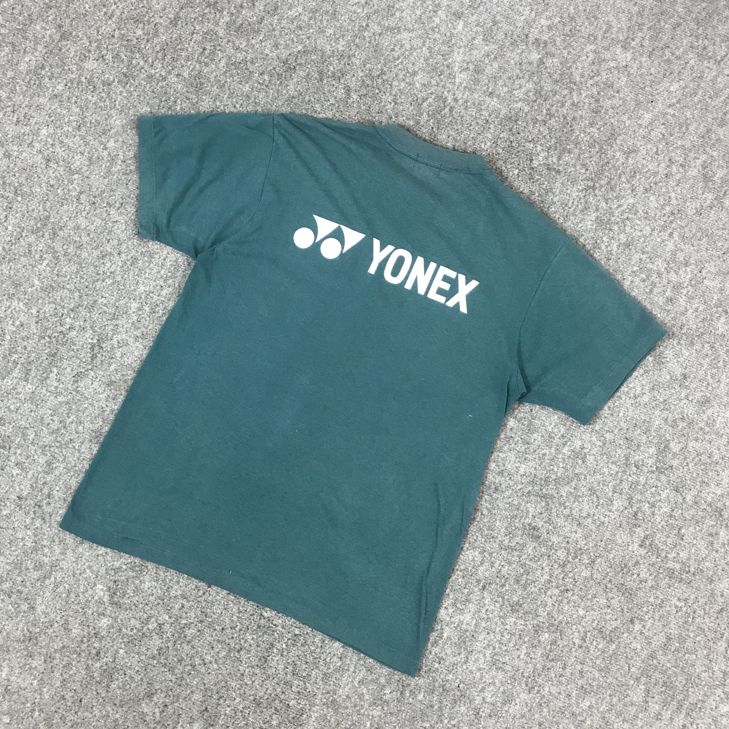 Japanese Brand VINTAGE YONEX DESIGN TSHIRTS Size US M / EU 48-50 / 2 - 6 Thumbnail