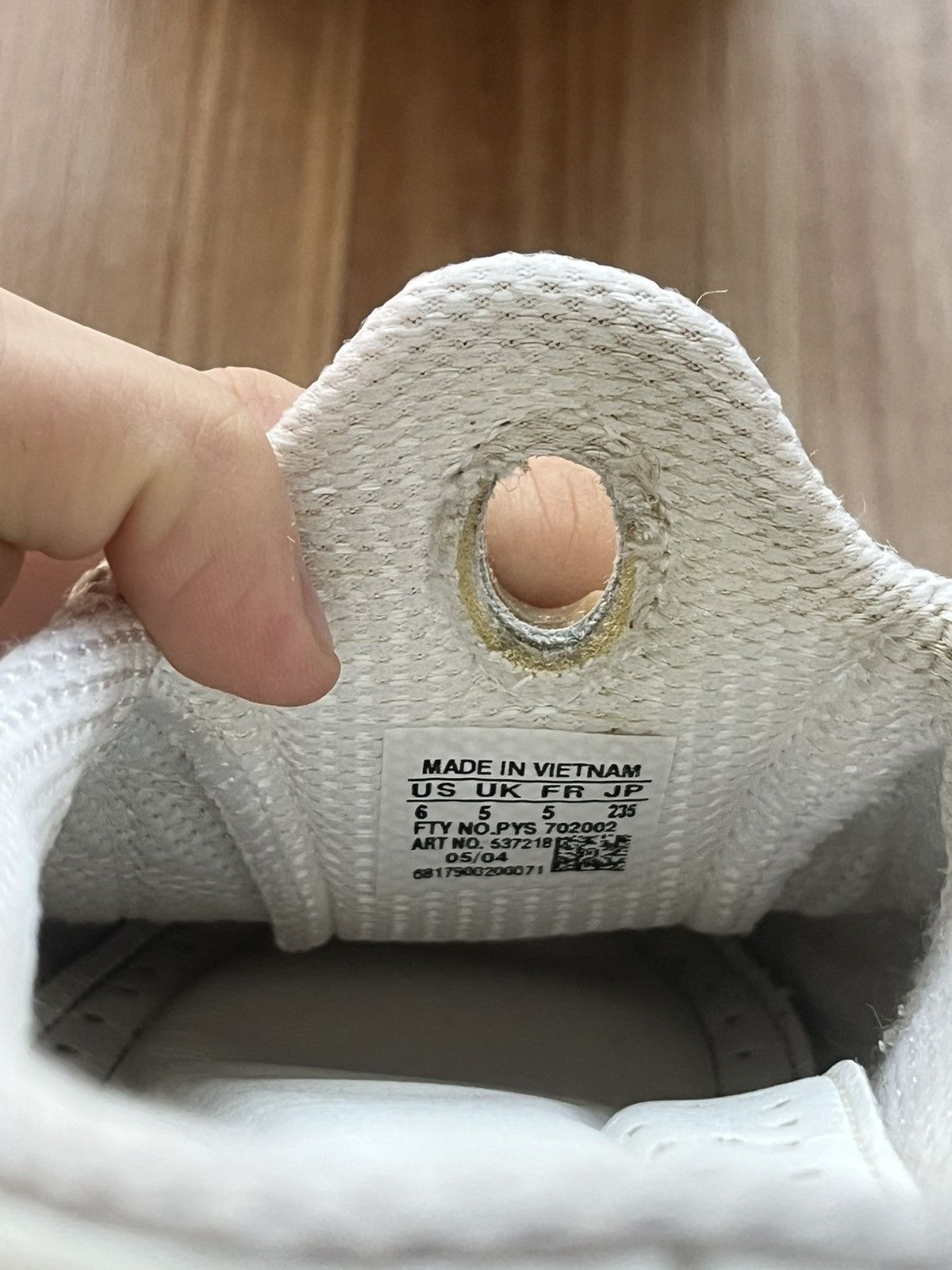 Adidas Adidas chentao white leather slides rare item y2k Size US 6 / EU 39 - 11 Thumbnail