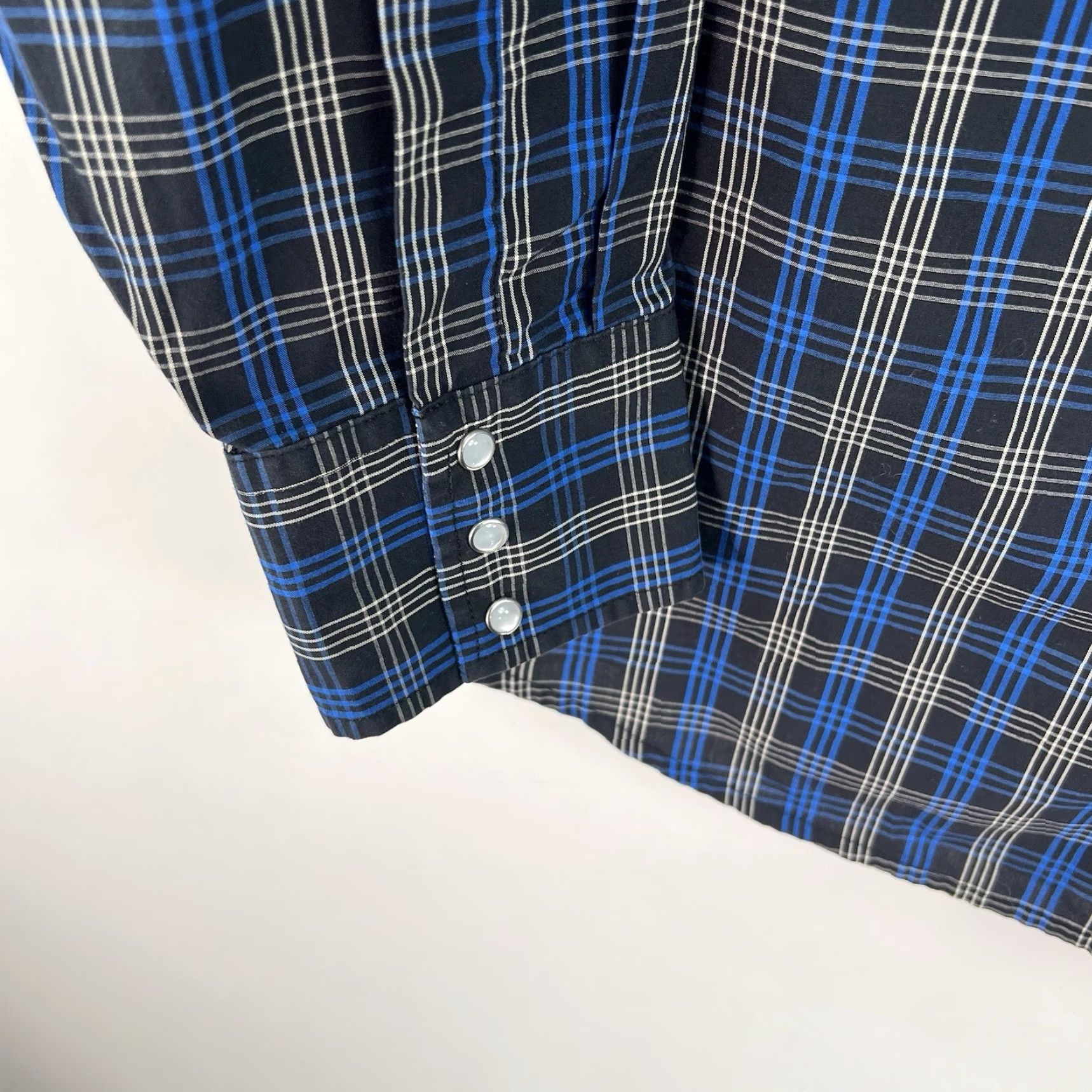 Wrangler VINTAGE Wrangler Pearl Snap Check Shirt Mens XL Blue/Black Long Sleeve Size US XL / EU 56 / 4 - 5 Thumbnail
