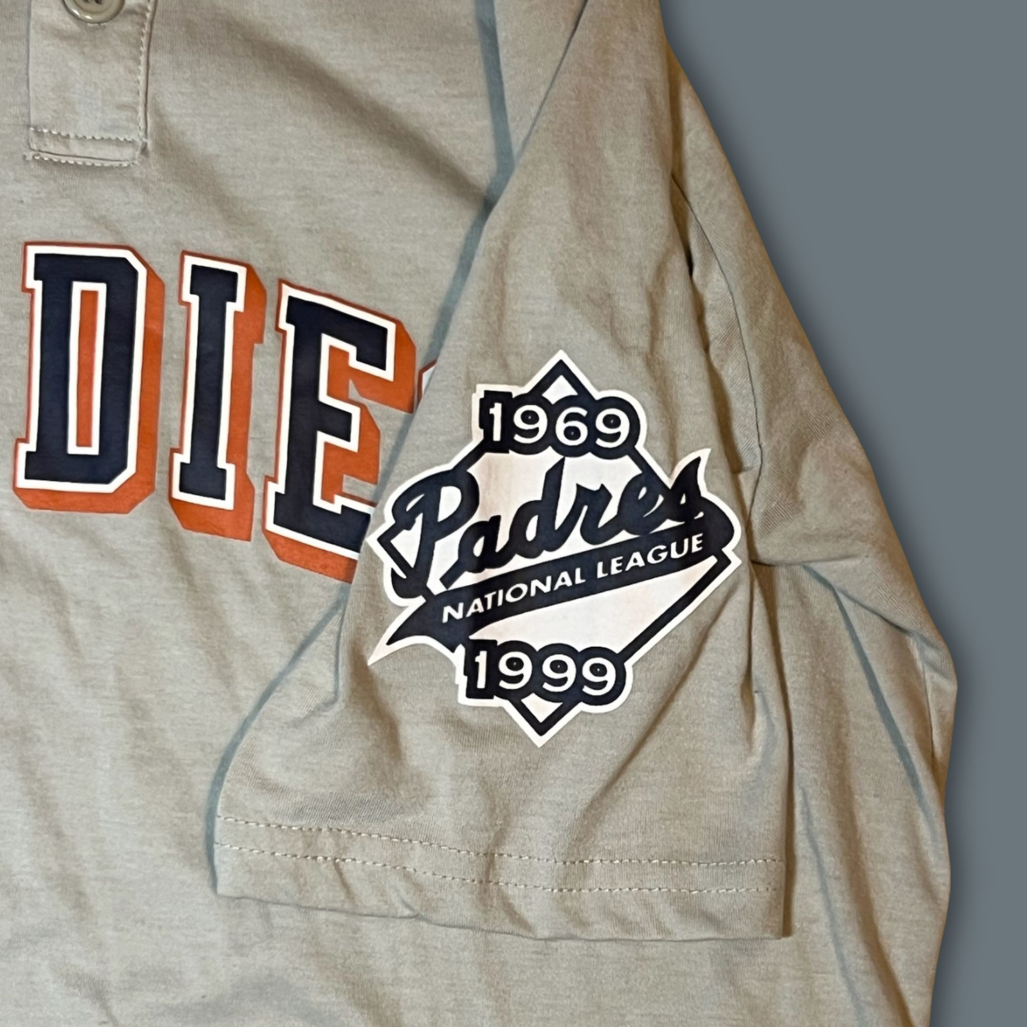 Other Tony Gwynn #19 San Diego Padres Gray Jersey Short Sleeve Rag Size US L / EU 52-54 / 3 - 4 Thumbnail