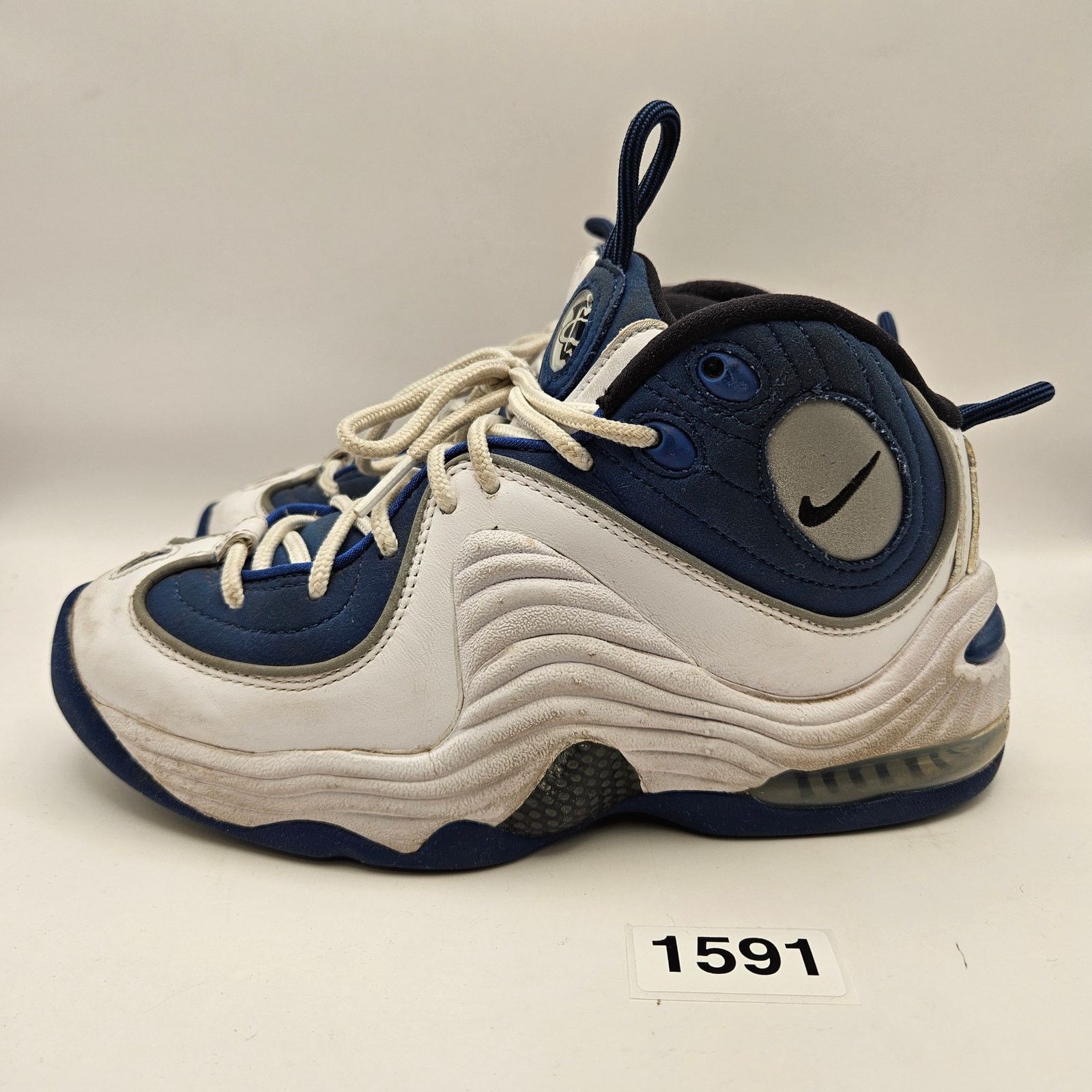 Nike NIKE MEN'S 4 AIR PENNY 2 ATLANTIC BLUE FN4438-400 USED Size US 5 / EU 37 - 2 Thumbnail