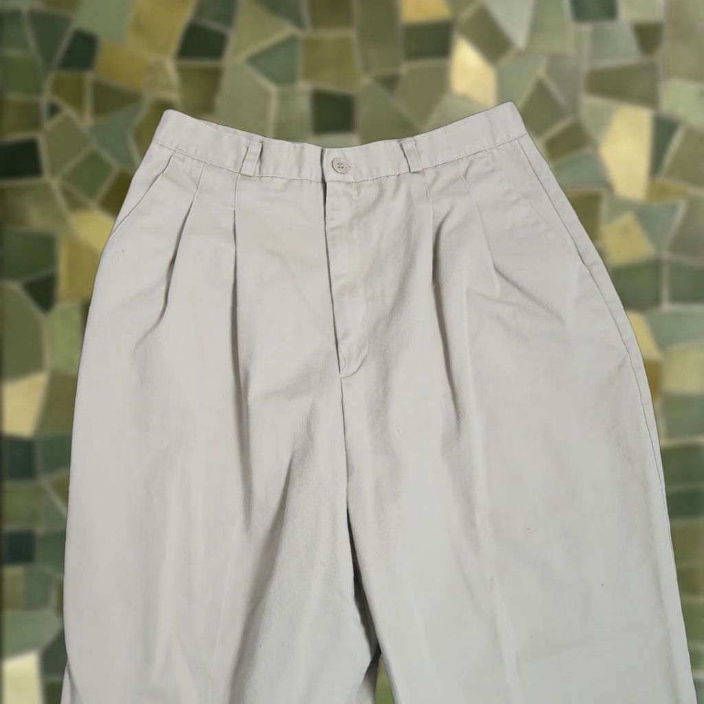 Vintage VINTAGE 90s tan khaki pleat front straight leg trouser pants 14P Petite Cotton - Epitome Mens? Wait—must not guess gender. Use original words only. Size 26" / US 2 / IT 38 - 1 Thumbnail