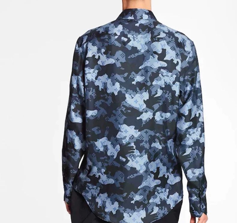 Louis Vuitton Louis Vuitton Camouflage Logo-printed mulberry silk long-s Size US XL / EU 56 / 4 - 9 Thumbnail