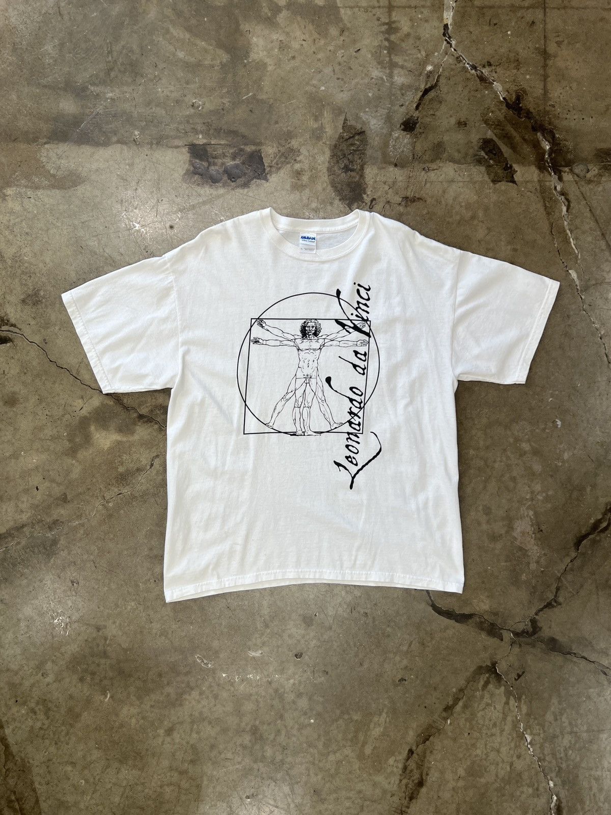 Vintage Vintage Leonardo Da Vinci Vitruvian Man Art Tee XL Size US XL / EU 56 / 4 - 2 Thumbnail