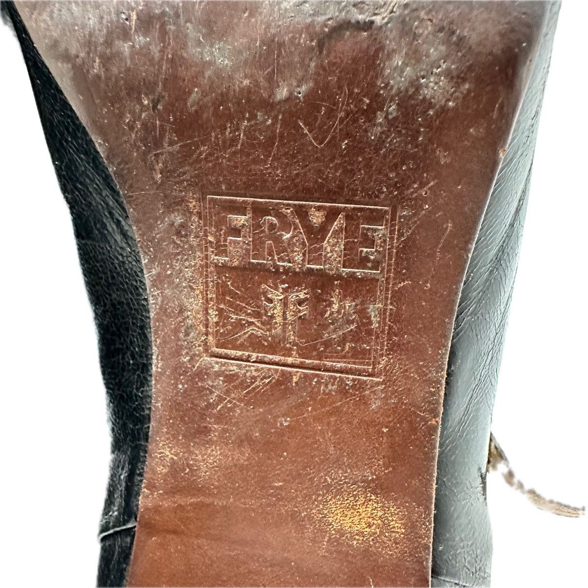 Frye Frye Lisa T-Strap Black Leather Mary Jane 8M Chunky Block Size US 8 / IT 38 - 2 Thumbnail