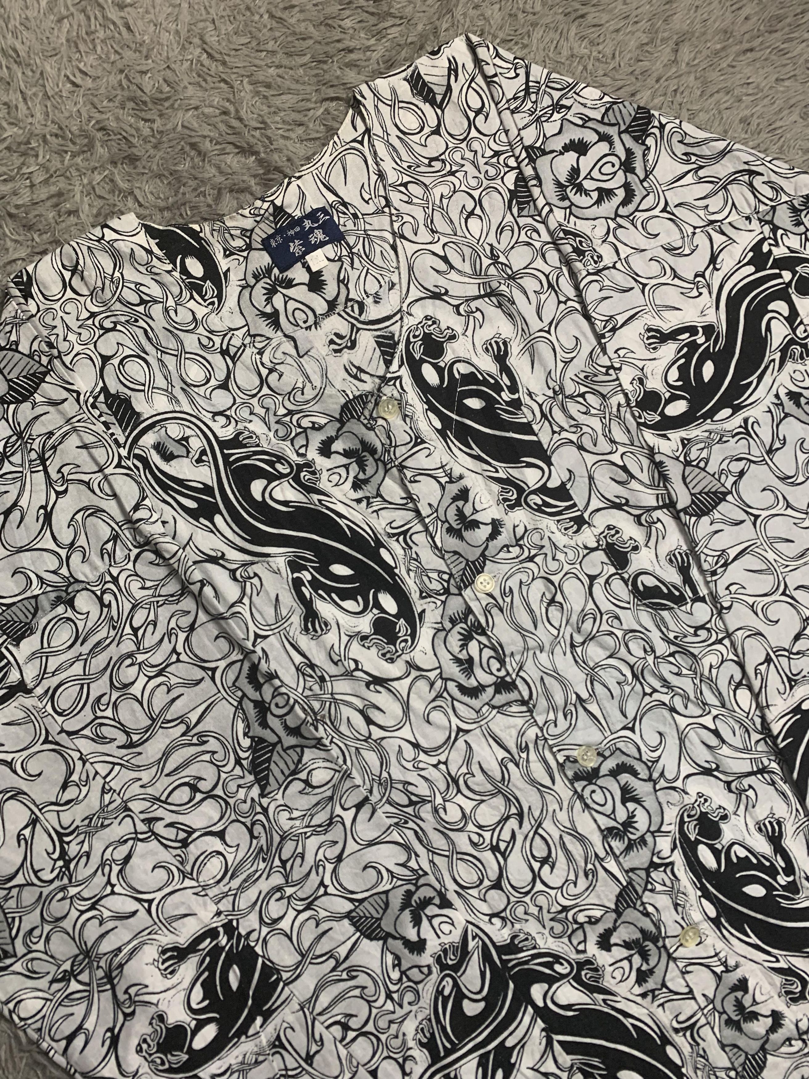 Japanese Brand Vintage Japanese Tiger Full Print Kimono Shirt Yakuza Style Size US XL / EU 56 / 4 - 1 Thumbnail