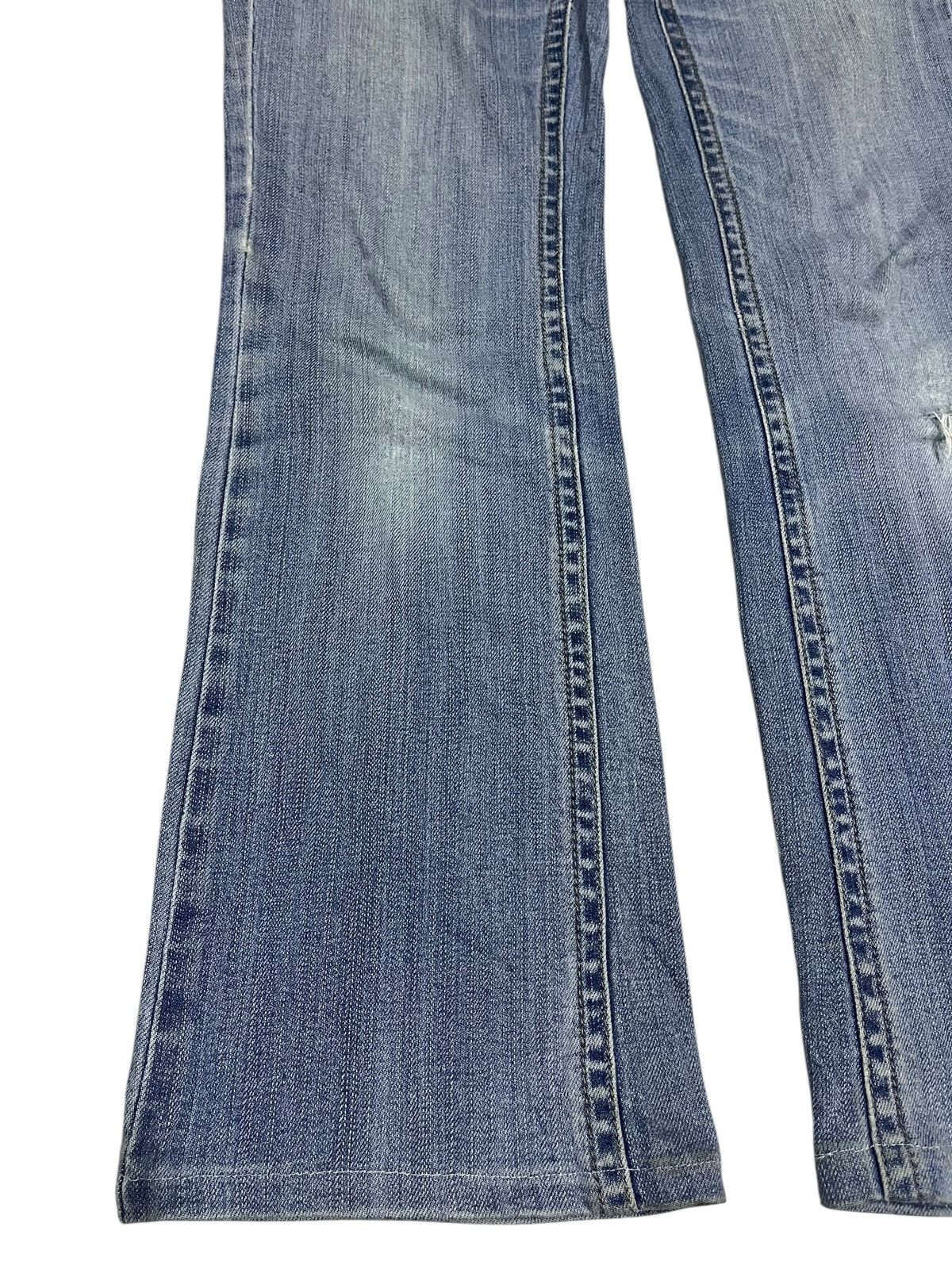 If Six Was Nine × Japanese Brand × Le Grande Bleu (L.G.B.) FLARE💥 JAPANESE BRAND WASHED BLUE DENIM PANTS Size 30" / US 8 / IT 44 - 4 Thumbnail