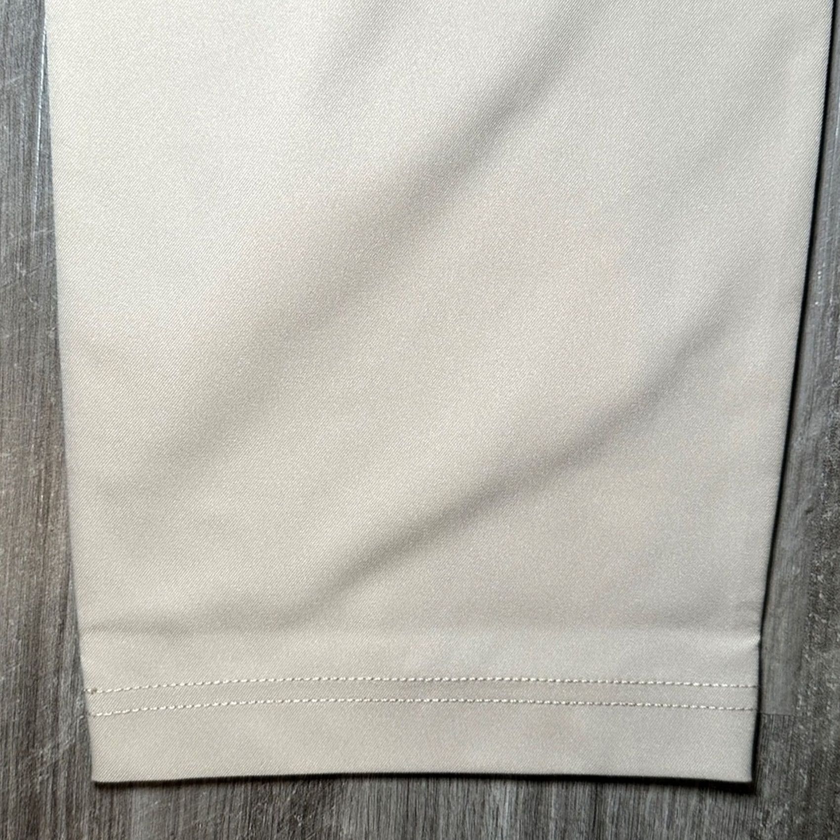 Vintage Public Rec Sand Dealmaker Performance Pants Men 32 Chino Regular NWOT 28in Inseam Tan Size US 32 / EU 48 - 4 Thumbnail