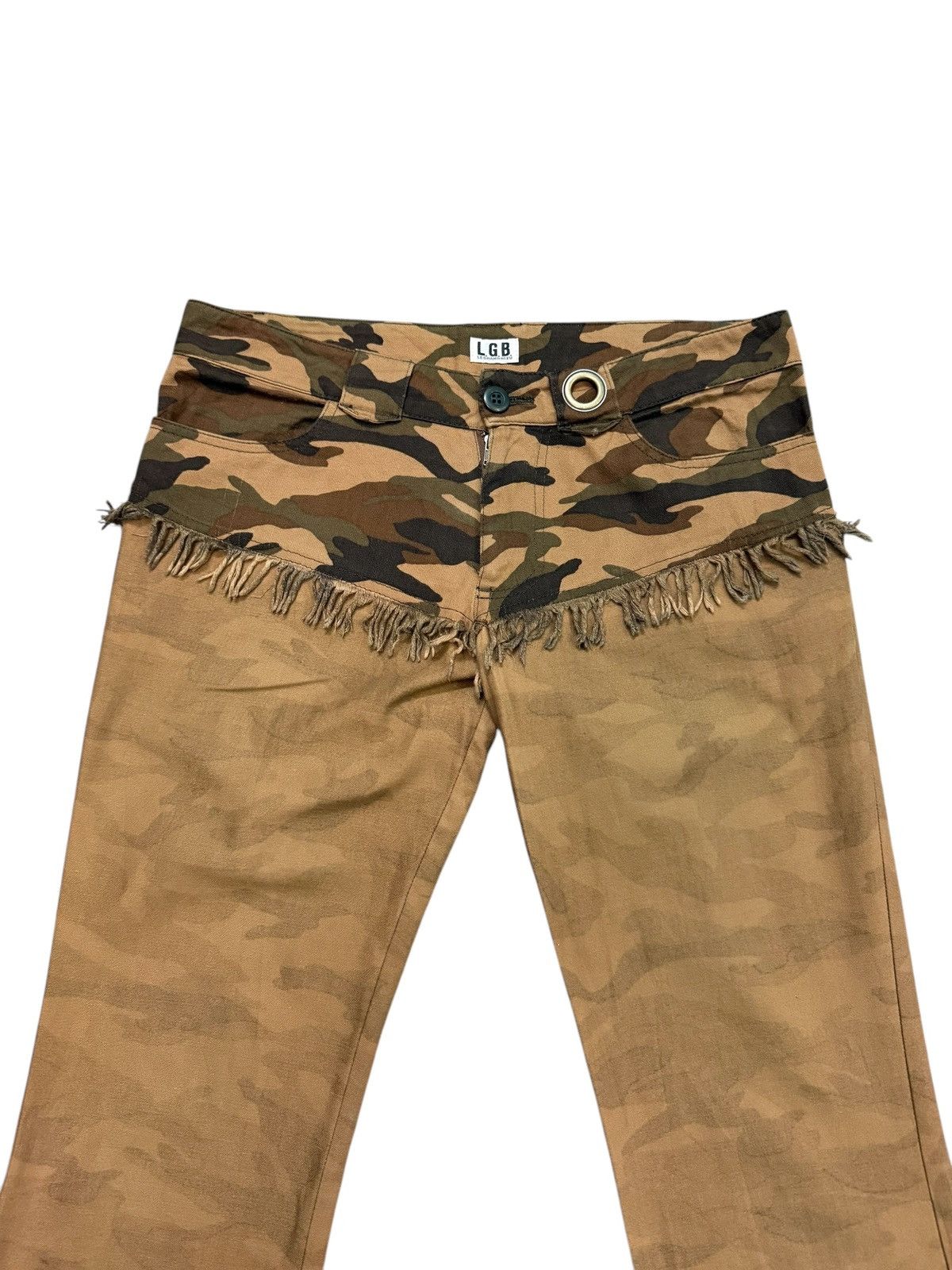 Other LE GRAND BLEU CAMO FLARED PANT Size 30" / US 8 / IT 44 - 4 Thumbnail