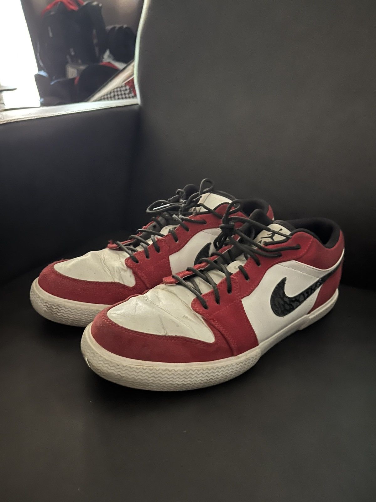 Nike Vintage Nike Air Jordan 1 Low size 12 Size US 12 / EU 45 - 1 Thumbnail
