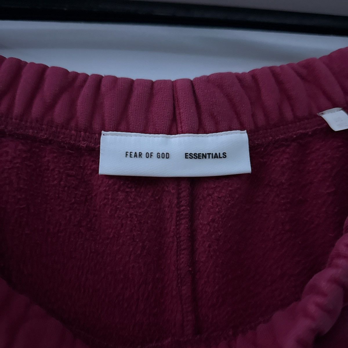 Essentials Essentials Fear of God Crimson Sweatpants Size US 30 / EU 46 - 4 Thumbnail