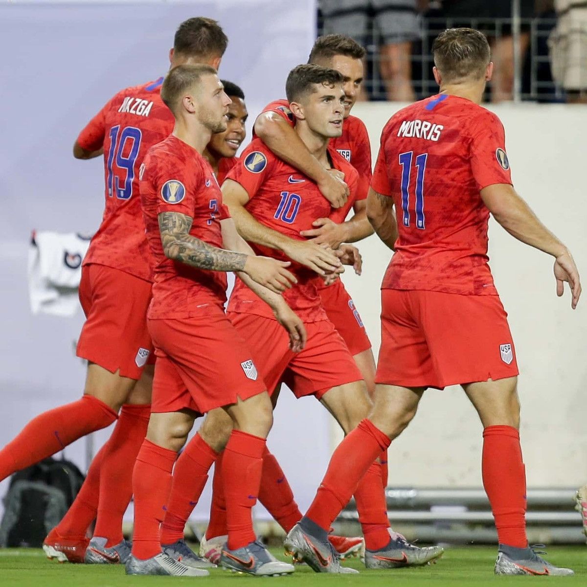 Nike 19/20 USA Away Shirt Size US L / EU 52-54 / 3 - 15 Thumbnail