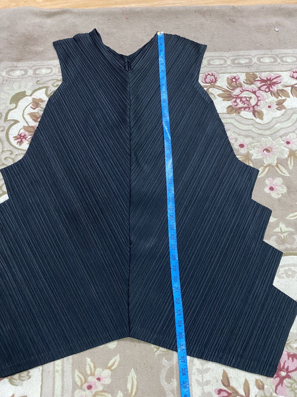 Pleats Please Issey Miyake PleatsPlease Issey Miyake Sculptural Zigzag Midi Dress Black Size M / US 6-8 / IT 42-44 - 10 Thumbnail