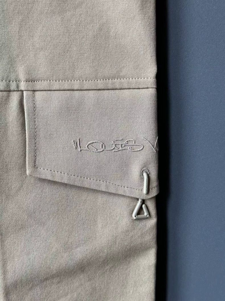 Louis Vuitton Louis Vuitton Khaki pin overalls pants Size US 38 / EU 54 - 6 Thumbnail